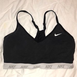 Nike sports bra black